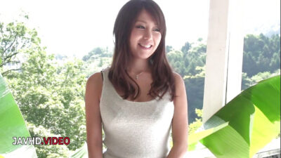 Kecantikan Jepang yang Menggoda Menikmati Creampie Jav yang Menggoda dengan Menyenangkan