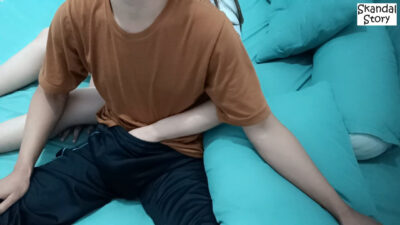 Mantan pacar mencoba untuk kembali bersama,