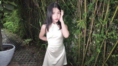 Memuaskan Fotografer Saya dengan Oral Sebelum Dia Keluar di Dalam Saya