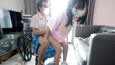 U Ba Myint dan Anak Tirinya, Mya Mya